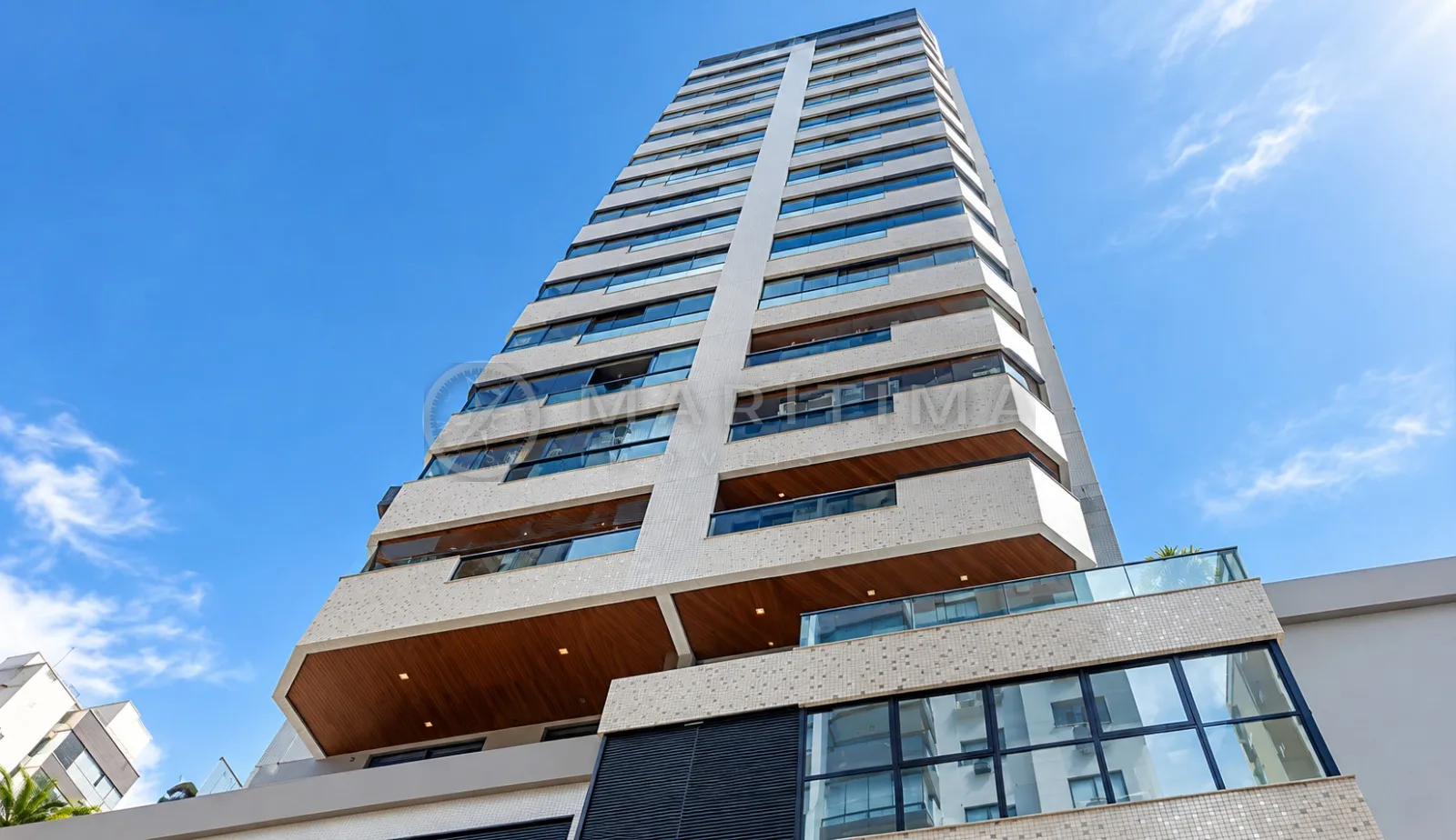 Cobertura reformada e mobiliada no Centro, Balneário Camboriú — Centro · Balneário Camboriú