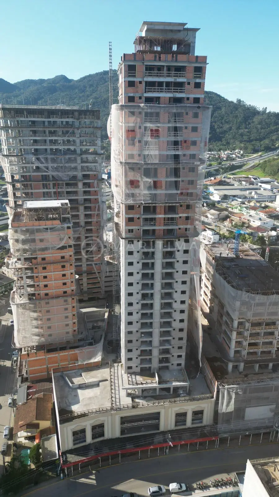 Belmare Residence — apartamento 3 dormitórios (1 suíte) no Canto da Praia