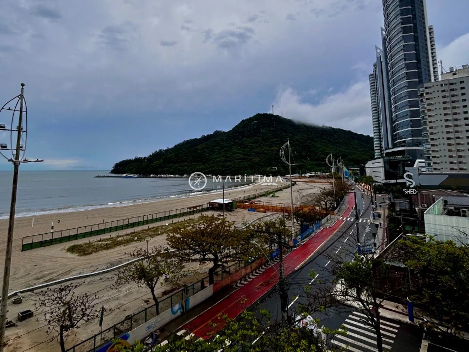 Apartamento mobiliado frente-mar — 2 quartos na Barra Sul, Balneário Camboriú — Barra Sul · Balneário Camboriú
