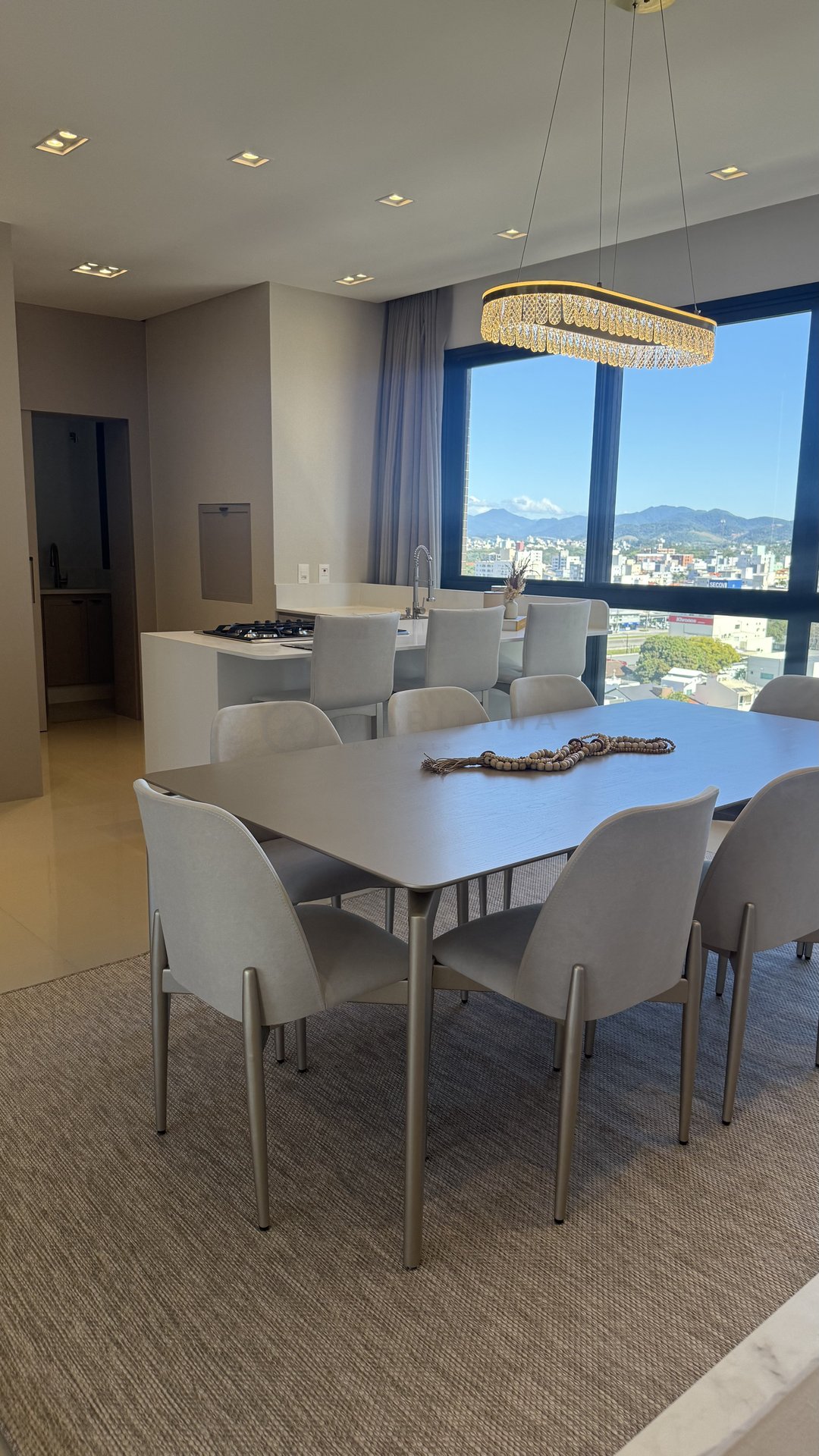 Porto Rotterdam Residence — apartamento mobiliado 3 suítes no Centro de Balneário Camboriú