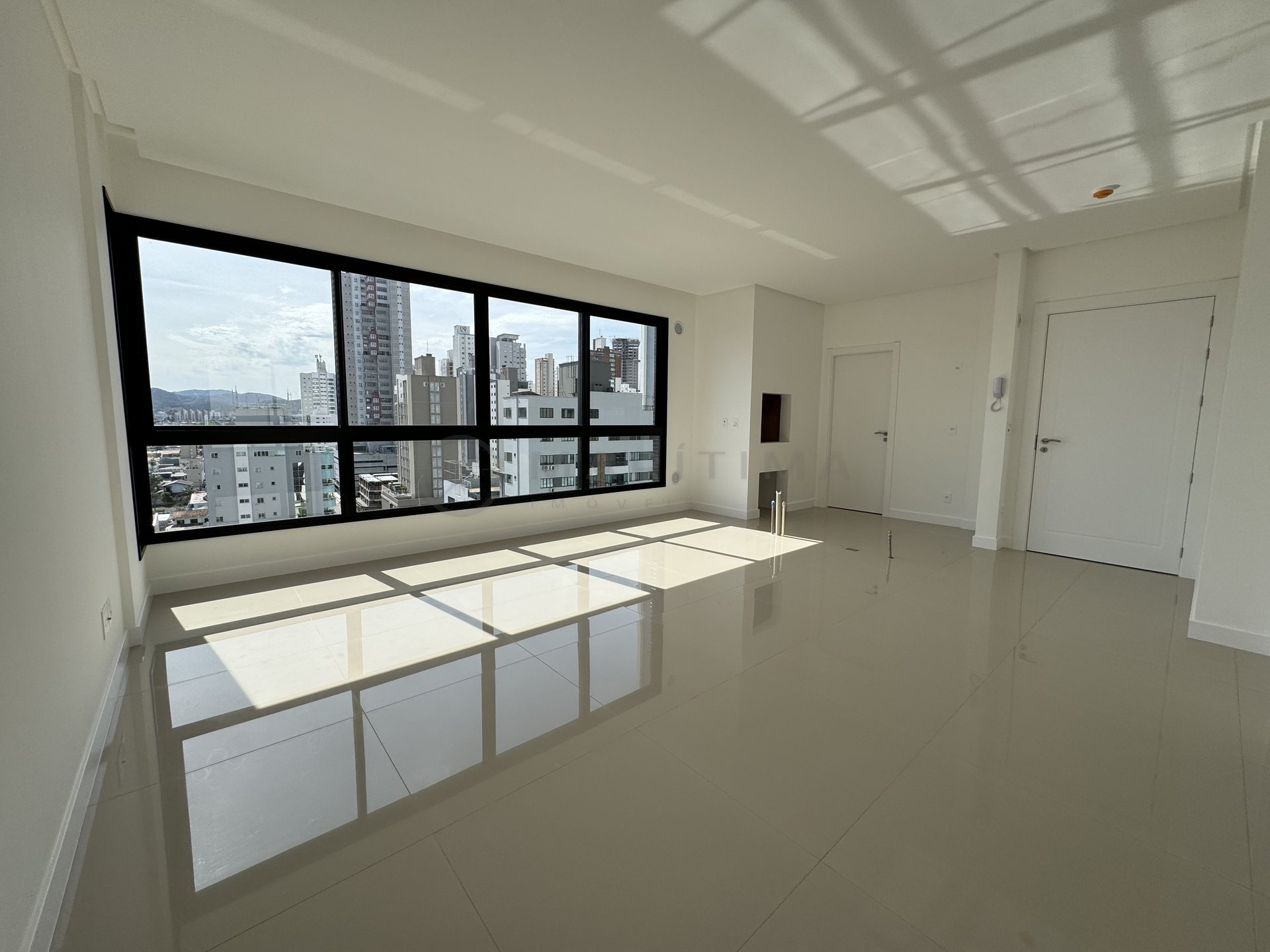 Porto Rotterdam Residence — apartamento 3 suítes no Centro de Balneário Camboriú — Centro · Balneário Camboriú